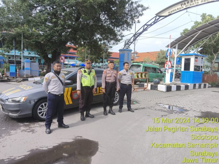 Polsek Semampir Laksanakan Patroli Keamanan di Terminal Bus Ampel, Ingatkan Calon Penumpang Untuk Waspada 3C
