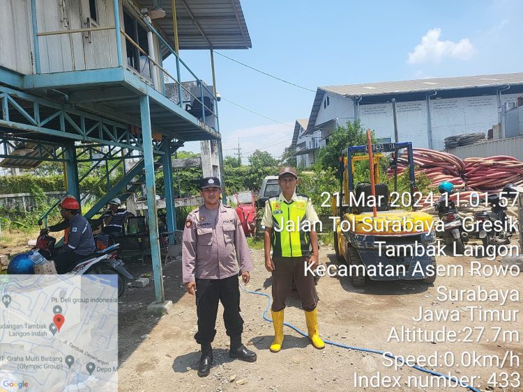 Polsek Asemrowo Melaksanakan Patroli Keamanan di Injaplas, Cegah Kerawanan 3C