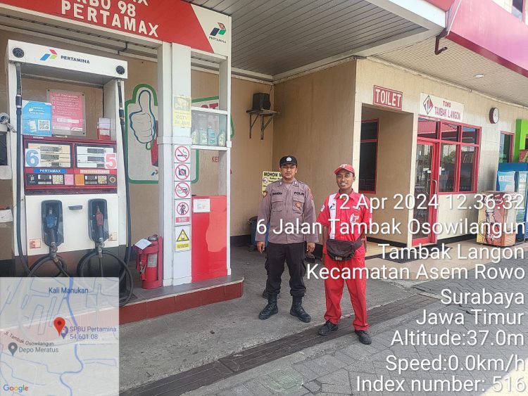 Polsek Asemrowo Pastikan Ketersediaan BBM di SPBU Tambak Langon Aman dan Lancar