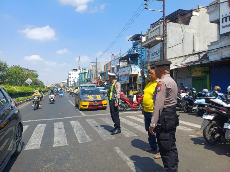 Polsek Semampir Intensifkan Patroli Harkamtibmas di Kawasan Ampel Antisipasi Kerawanan