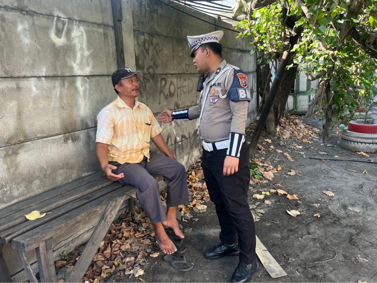 Satlantas Polres Pelabuhan Tanjung Perak Gelar Sosialisasi Tatap Muka Tertib Lalu Lintas