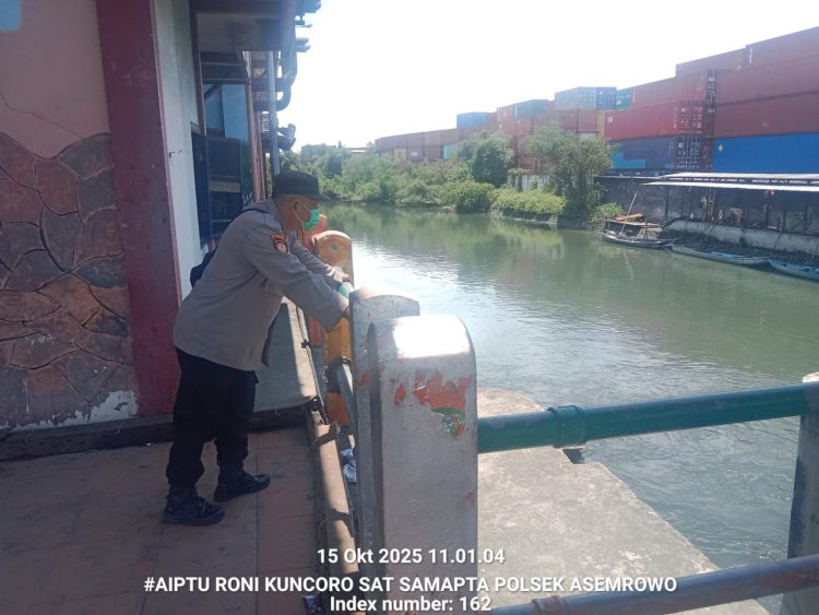 Patroli Polsek Asemrowo di Pintu Air Balong II Pastikan Kondisi Aman dan Terkendali