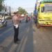 Personil Polsek Krembangan Laksanakan Giat Protap Sore di Pertigaan Mbah Ratu, Antisipasi Kemacetan dan Arus Pulang Kerja