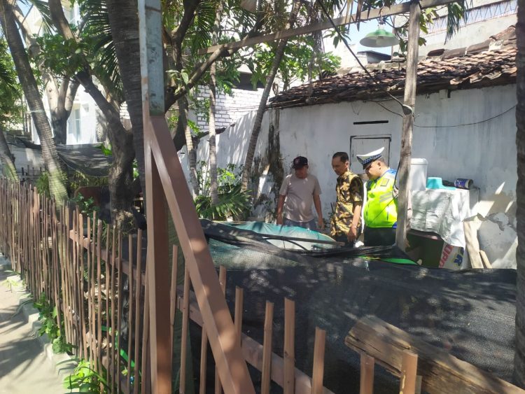 Polsek Semampir Laksanakan Patroli Harkamtibmas dan Pemantauan Ketahanan Pangan di Kampung Tangguh Sidotopo