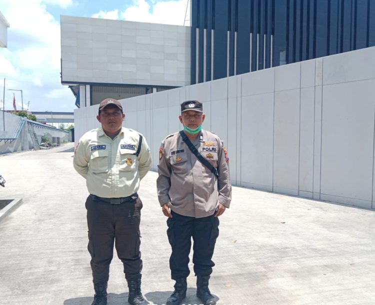 Polsek Asemrowo Laksanakan Patroli Dialogis di PLN Tambak Langon Antisipasi 3C