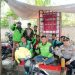 Panit Binmas Polres Pelabuhan Tanjung Perak Cangkruan Bersama Komunitas Ojol di Jalan Nambangan