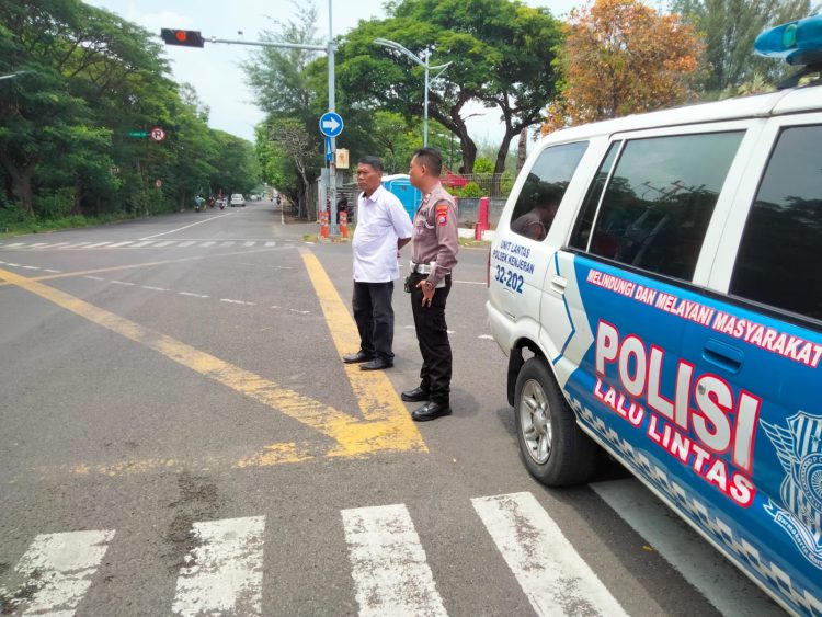 Polsek Kenjeran Laksanakan Patroli di Jembatan Suroboyo Antisipasi Gangguan Kamtibmas