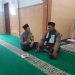 Bhabinkamtibmas Asemrowo Laksanakan Program Jumat Darling di Masjid Al-Hidayah