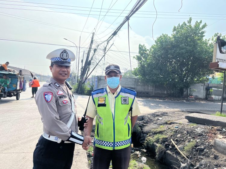 Satlantas Polres Pelabuhan Tanjung Perak Gencarkan Sosialisasi Tertib Lalu Lintas di Wilayah Hukum Setempat